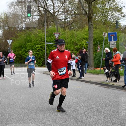 12.04.2026 - 45. Internationalen Wilhelmsburger Insellauf J. Mangold http://msf.ph/oto/9510439 12.04.2026 13:00:29 Ziel 4074, 5828, 5610, 5083, 4410, 3378, 5012, 2303, 4997, 4397, 5854, 5737, 5737, 5412, 4826, 3136, 4098, 4468, 2964, 5311, 4707, 4696, 4696, 5777, 3166, 4702, 4407, 4827, 4622, 5799, 4537, 4538 meine-sportfotos.de