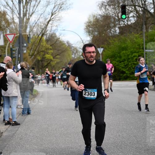 12.04.2026 - 45. Internationalen Wilhelmsburger Insellauf J. Mangold http://msf.ph/oto/9510443 12.04.2026 13:00:30 Ziel 4074, 5828, 5610, 5083, 4410, 3378, 5012, 2303, 4997, 4397, 5854, 5737, 5412, 4826, 3136, 4098, 4468, 2964, 5311, 4707, 4696, 5777, 5777, 3166, 4702, 4407, 4827, 4622, 5799, 4537, 4538, 4830, 4354, 4772 meine-sportfotos.de
