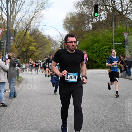 12.04.2026 - 45. Internationalen Wilhelmsburger Insellauf J. Mangold http://msf.ph/oto/9510444 12.04.2026 13:00:30 Ziel 4074, 5828, 5610, 5083, 4410, 3378, 5012, 2303, 4997, 4397, 5854, 5737, 5412, 4826, 3136, 4098, 4468, 2964, 5311, 4707, 4696, 5777, 5777, 3166, 4702, 4407, 4827, 4622, 5799, 4537, 4538, 4830, 4354, 4772 meine-sportfotos.de