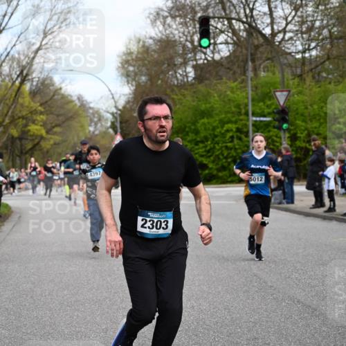 12.04.2026 - 45. Internationalen Wilhelmsburger Insellauf J. Mangold http://msf.ph/oto/9510446 12.04.2026 13:00:30 Ziel 4074, 5828, 5610, 5083, 4410, 3378, 5012, 2303, 4997, 4397, 5854, 5737, 5412, 4826, 3136, 4098, 4468, 2964, 5311, 4707, 4696, 5777, 5777, 3166, 4702, 4407, 4827, 4622, 5799, 4537, 4538, 4830, 4354, 4772 meine-sportfotos.de