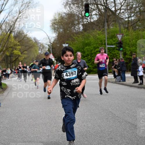 12.04.2026 - 45. Internationalen Wilhelmsburger Insellauf J. Mangold http://msf.ph/oto/9510462 12.04.2026 13:00:32 Ziel 5083, 4410, 3378, 5012, 2303, 4997, 4397, 5854, 5737, 5412, 4826, 5412, 4826, 3136, 4098, 4468, 2964, 5311, 4707, 4696, 5777, 3166, 4702, 4407, 4407, 4827, 4622, 5799, 4537, 4538, 4830, 4354, 4772, 4355, 5106, 4332, 5765 meine-sportfotos.de