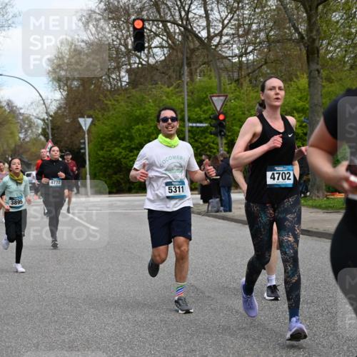 12.04.2026 - 45. Internationalen Wilhelmsburger Insellauf J. Mangold http://msf.ph/oto/9510549 12.04.2026 13:00:44 Ziel 5012, 2303, 4997, 4397, 5854, 5737, 5412, 4826, 3136, 4098, 4468, 2964, 5311, 4707, 4696, 5777, 3166, 4702, 4407, 4407, 4827, 4622, 5799, 4537, 4538, 4830, 4354, 4772, 4355, 5106, 4332, 5765, 5765, 4944, 4546, 5485, 4625, 4637, 3436, 3437, 2578, 4937, 5135, 5186, 4765, 5167, 4869, 5636, 3954, 5182 meine-sportfotos.de
