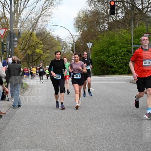 12.04.2026 - 45. Internationalen Wilhelmsburger Insellauf J. Mangold http://msf.ph/oto/9510581 12.04.2026 13:00:49 Ziel 2303, 4997, 4397, 5854, 5737, 5412, 4826, 3136, 4098, 4468, 2964, 5311, 4707, 4696, 5777, 3166, 4702, 4407, 4827, 4622, 4622, 5799, 4537, 4538, 4830, 4354, 4772, 4355, 5106, 4332, 5765, 4944, 4546, 5485, 4625, 4637, 3436, 3437, 2578, 4937, 3437, 2578, 4937, 5135, 5186, 4765, 5167, 4869, 5636, 3954, 5182, 4778, 5692, 4644, 4925, 5351, 5140, 4965 meine-sportfotos.de