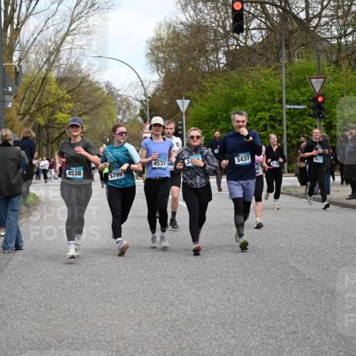 12.04.2026 - 45. Internationalen Wilhelmsburger Insellauf J. Mangold http://msf.ph/oto/9510629 12.04.2026 13:00:55 Ziel 5412, 4826, 3136, 4098, 4468, 2964, 5311, 4707, 4696, 5777, 3166, 4702, 4407, 4827, 4622, 5799, 4537, 4538, 4830, 4354, 4772, 4355, 5106, 4332, 4355, 5106, 4332, 5765, 4944, 4546, 5485, 4625, 4637, 3436, 3437, 2578, 4937, 5135, 5186, 4765, 5167, 4869, 4869, 5636, 3954, 5182, 4778, 5692, 4644, 4925, 5351, 5140, 4965, 3154, 4754, 4890, 4888, 4889, 5349, 3726, 5679, 5472 meine-sportfotos.de