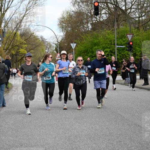 12.04.2026 - 45. Internationalen Wilhelmsburger Insellauf J. Mangold http://msf.ph/oto/9510631 12.04.2026 13:00:55 Ziel 5412, 4826, 3136, 4098, 4468, 2964, 5311, 4707, 4696, 5777, 3166, 4702, 4407, 4827, 4622, 5799, 4537, 4538, 4830, 4354, 4772, 4355, 5106, 4332, 4355, 5106, 4332, 5765, 4944, 4546, 5485, 4625, 4637, 3436, 3437, 2578, 4937, 5135, 5186, 4765, 5167, 4869, 4869, 5636, 3954, 5182, 4778, 5692, 4644, 4925, 5351, 5140, 4965, 3154, 4754, 4890, 4888, 4889, 5349, 3726, 5679, 5472 meine-sportfotos.de
