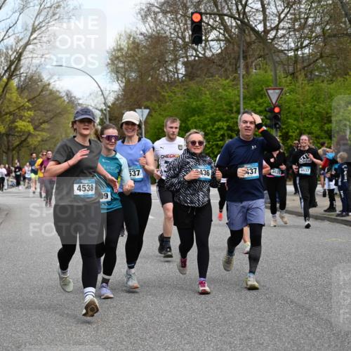 12.04.2026 - 45. Internationalen Wilhelmsburger Insellauf J. Mangold http://msf.ph/oto/9510640 12.04.2026 13:00:56 Ziel 5412, 4826, 3136, 4098, 4468, 2964, 5311, 4707, 4696, 5777, 3166, 4702, 4407, 4827, 4622, 5799, 4537, 4538, 4830, 4354, 4772, 4355, 5106, 4332, 5765, 5765, 4944, 4546, 5485, 4625, 4637, 3436, 3437, 2578, 4937, 5135, 5186, 4765, 5167, 4869, 5636, 3954, 5182, 5636, 3954, 5182, 4778, 5692, 4644, 4925, 5351, 5140, 4965, 3154, 4754, 4890, 4888, 4889, 5349, 3726, 5679, 5472 meine-sportfotos.de