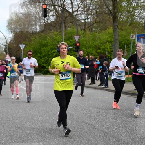 12.04.2026 - 45. Internationalen Wilhelmsburger Insellauf J. Mangold http://msf.ph/oto/9510669 12.04.2026 13:00:59 Ziel 4468, 2964, 5311, 4707, 4696, 5777, 3166, 4702, 4407, 4827, 4622, 5799, 4537, 4538, 4830, 4354, 4772, 4355, 5106, 4332, 5765, 4944, 4546, 5485, 5485, 4625, 4637, 3436, 3437, 2578, 4937, 5135, 5186, 4765, 5167, 4869, 5636, 3954, 5182, 4778, 5692, 4644, 4925, 5351, 4925, 5351, 5140, 4965, 3154, 4754, 4890, 4888, 4889, 5349, 3726, 5679, 5472, 5807, 5782, 4666, 5781 meine-sportfotos.de