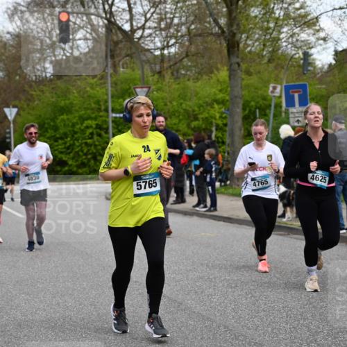 12.04.2026 - 45. Internationalen Wilhelmsburger Insellauf J. Mangold http://msf.ph/oto/9510672 12.04.2026 13:00:59 Ziel 4468, 2964, 5311, 4707, 4696, 5777, 3166, 4702, 4407, 4827, 4622, 5799, 4537, 4538, 4830, 4354, 4772, 4355, 5106, 4332, 5765, 4944, 4546, 5485, 5485, 4625, 4637, 3436, 3437, 2578, 4937, 5135, 5186, 4765, 5167, 4869, 5636, 3954, 5182, 4778, 5692, 4644, 4925, 5351, 4925, 5351, 5140, 4965, 3154, 4754, 4890, 4888, 4889, 5349, 3726, 5679, 5472, 5807, 5782, 4666, 5781 meine-sportfotos.de