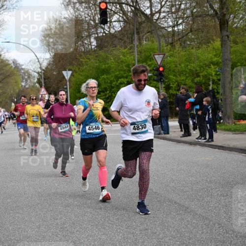 12.04.2026 - 45. Internationalen Wilhelmsburger Insellauf J. Mangold http://msf.ph/oto/9510686 12.04.2026 13:01:01 Ziel 4468, 2964, 5311, 4707, 4696, 5777, 3166, 4702, 4407, 4827, 4622, 5799, 4537, 4538, 4830, 4354, 4772, 4355, 5106, 4332, 5765, 4944, 4546, 5485, 4625, 4637, 3436, 3437, 2578, 4937, 3437, 2578, 4937, 5135, 5186, 4765, 5167, 4869, 5636, 3954, 5182, 4778, 5692, 4644, 4925, 5351, 5140, 4965, 4965, 3154, 4754, 4890, 4888, 4889, 5349, 3726, 5679, 5472, 5807, 5782, 4666, 5781, 5796, 2675 meine-sportfotos.de