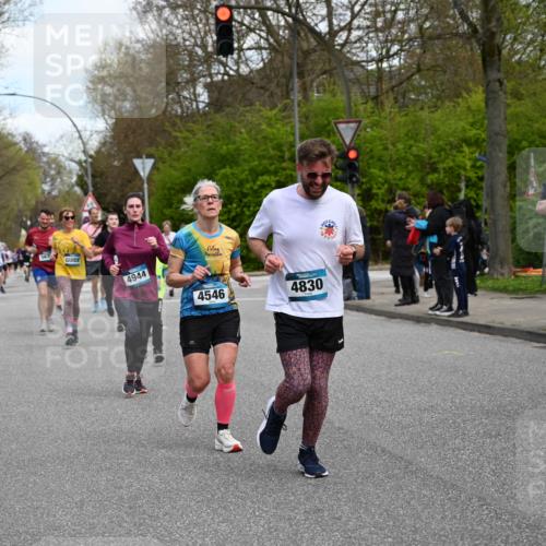 12.04.2026 - 45. Internationalen Wilhelmsburger Insellauf J. Mangold http://msf.ph/oto/9510687 12.04.2026 13:01:01 Ziel 4468, 2964, 5311, 4707, 4696, 5777, 3166, 4702, 4407, 4827, 4622, 5799, 4537, 4538, 4830, 4354, 4772, 4355, 5106, 4332, 5765, 4944, 4546, 5485, 4625, 4637, 3436, 3437, 2578, 4937, 3437, 2578, 4937, 5135, 5186, 4765, 5167, 4869, 5636, 3954, 5182, 4778, 5692, 4644, 4925, 5351, 5140, 4965, 4965, 3154, 4754, 4890, 4888, 4889, 5349, 3726, 5679, 5472, 5807, 5782, 4666, 5781, 5796, 2675 meine-sportfotos.de
