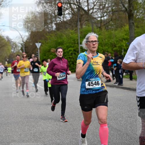 12.04.2026 - 45. Internationalen Wilhelmsburger Insellauf J. Mangold http://msf.ph/oto/9510695 12.04.2026 13:01:02 Ziel 5311, 4707, 4696, 5777, 3166, 4702, 4407, 4827, 4622, 5799, 4537, 4538, 4830, 4354, 4772, 4355, 5106, 4332, 5765, 4944, 4546, 5485, 4625, 4637, 3436, 3437, 2578, 4937, 5135, 5186, 4765, 5167, 4869, 5636, 3954, 5182, 4778, 5692, 4644, 4925, 5351, 5140, 4965, 3154, 4754, 3154, 4754, 4890, 4888, 4889, 5349, 3726, 5679, 5472, 5807, 5782, 4666, 5781, 5796, 2675 meine-sportfotos.de