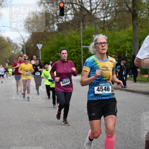12.04.2026 - 45. Internationalen Wilhelmsburger Insellauf J. Mangold http://msf.ph/oto/9510696 12.04.2026 13:01:02 Ziel 5311, 4707, 4696, 5777, 3166, 4702, 4407, 4827, 4622, 5799, 4537, 4538, 4830, 4354, 4772, 4355, 5106, 4332, 5765, 4944, 4546, 5485, 4625, 4637, 3436, 3437, 2578, 4937, 5135, 5186, 4765, 5167, 4869, 5636, 3954, 5182, 4778, 5692, 4644, 4925, 5351, 5140, 4965, 3154, 4754, 3154, 4754, 4890, 4888, 4889, 5349, 3726, 5679, 5472, 5807, 5782, 4666, 5781, 5796, 2675 meine-sportfotos.de