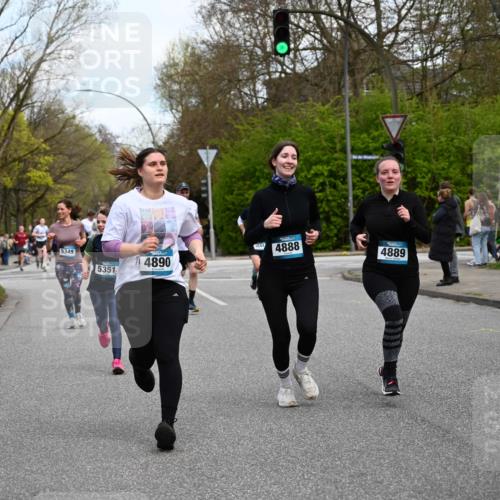 12.04.2026 - 45. Internationalen Wilhelmsburger Insellauf J. Mangold http://msf.ph/oto/9510759 12.04.2026 13:01:16 Ziel 5799, 4537, 4538, 4830, 4354, 4772, 4355, 5106, 4332, 5765, 4944, 4546, 5485, 4625, 4637, 3436, 3437, 2578, 4937, 5135, 5186, 4765, 5167, 4869, 5636, 3954, 5182, 4778, 5692, 4644, 4925, 5351, 5140, 4965, 3154, 4754, 4890, 4888, 4889, 5349, 3726, 4890, 4888, 4889, 5349, 3726, 5679, 5472, 5807, 5782, 4666, 5781, 5796, 2675, 2736, 2736, 3995, 5188, 5852, 3626, 5409, 5059 meine-sportfotos.de