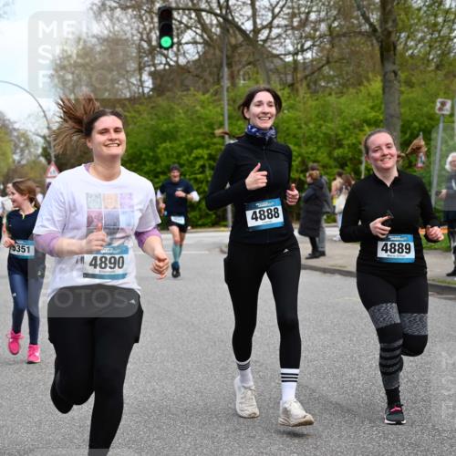12.04.2026 - 45. Internationalen Wilhelmsburger Insellauf J. Mangold http://msf.ph/oto/9510769 12.04.2026 13:01:16 Ziel 5799, 4537, 4538, 4830, 4354, 4772, 4355, 5106, 4332, 5765, 4944, 4546, 5485, 4625, 4637, 3436, 3437, 2578, 4937, 5135, 5186, 4765, 5167, 4869, 5636, 3954, 5182, 4778, 5692, 4644, 4925, 5351, 5140, 4965, 3154, 4754, 4890, 4888, 4889, 5349, 3726, 4890, 4888, 4889, 5349, 3726, 5679, 5472, 5807, 5782, 4666, 5781, 5796, 2675, 2736, 2736, 3995, 5188, 5852, 3626, 5409, 5059 meine-sportfotos.de