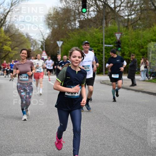 12.04.2026 - 45. Internationalen Wilhelmsburger Insellauf J. Mangold http://msf.ph/oto/9510779 12.04.2026 13:01:18 Ziel 4830, 4354, 4772, 4355, 5106, 4332, 5765, 4944, 4546, 5485, 4625, 4637, 3436, 3437, 2578, 4937, 5135, 5186, 4765, 5167, 4869, 5636, 3954, 5182, 4778, 5692, 4644, 4925, 5351, 5140, 4965, 3154, 4754, 4890, 4888, 4889, 5349, 3726, 5679, 5679, 5472, 5807, 5782, 4666, 5781, 5796, 2675, 2736, 3995, 5188, 5852, 3626, 5409, 5059, 2083 meine-sportfotos.de