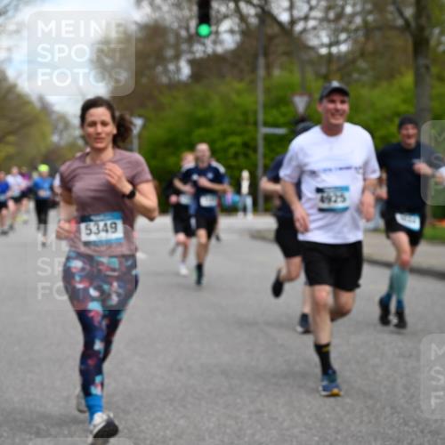 12.04.2026 - 45. Internationalen Wilhelmsburger Insellauf J. Mangold http://msf.ph/oto/9510788 12.04.2026 13:01:19 Ziel 4830, 4354, 4772, 4355, 5106, 4332, 5765, 4944, 4546, 5485, 4625, 4637, 3436, 3437, 2578, 4937, 5135, 5186, 4765, 5167, 4869, 5636, 3954, 5182, 4778, 5692, 4644, 4925, 5351, 5140, 4965, 3154, 4754, 4890, 4888, 4889, 5349, 3726, 5679, 5472, 5472, 5807, 5782, 4666, 5781, 5796, 2675, 2736, 3995, 5188, 5852, 3626, 5409, 5059, 2083 meine-sportfotos.de
