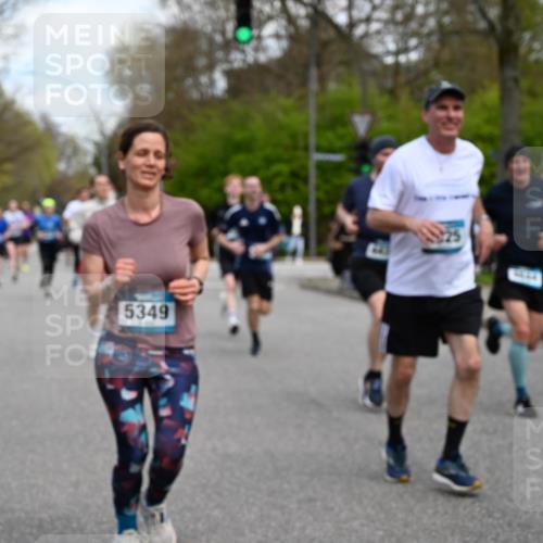 12.04.2026 - 45. Internationalen Wilhelmsburger Insellauf J. Mangold http://msf.ph/oto/9510790 12.04.2026 13:01:20 Ziel 4355, 5106, 4332, 5765, 4944, 4546, 5485, 4625, 4637, 3436, 3437, 2578, 4937, 5135, 5186, 4765, 5167, 4869, 5636, 3954, 5182, 4778, 5692, 4644, 4925, 5351, 5140, 4965, 3154, 4754, 4890, 4888, 4889, 5349, 3726, 5679, 5472, 5807, 5782, 4666, 5781, 5796, 2675, 2736, 3995, 5188, 5852, 3626, 5409, 5059, 2083, 5176 meine-sportfotos.de