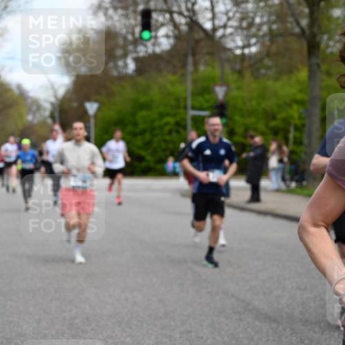 12.04.2026 - 45. Internationalen Wilhelmsburger Insellauf J. Mangold http://msf.ph/oto/9510795 12.04.2026 13:01:21 Ziel 5765, 4944, 4546, 5485, 4625, 4637, 3436, 3437, 2578, 4937, 5135, 5186, 4765, 5167, 4869, 5636, 3954, 5182, 4778, 5692, 4644, 4925, 5351, 5140, 4965, 3154, 4754, 4890, 4888, 4889, 5349, 3726, 5679, 5472, 5807, 5807, 5782, 4666, 5781, 5796, 2675, 2736, 3995, 5188, 5852, 3626, 5409, 5059, 2083, 5176 meine-sportfotos.de
