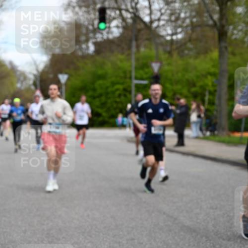 12.04.2026 - 45. Internationalen Wilhelmsburger Insellauf J. Mangold http://msf.ph/oto/9510796 12.04.2026 13:01:21 Ziel 5765, 4944, 4546, 5485, 4625, 4637, 3436, 3437, 2578, 4937, 5135, 5186, 4765, 5167, 4869, 5636, 3954, 5182, 4778, 5692, 4644, 4925, 5351, 5140, 4965, 3154, 4754, 4890, 4888, 4889, 5349, 3726, 5679, 5472, 5807, 5807, 5782, 4666, 5781, 5796, 2675, 2736, 3995, 5188, 5852, 3626, 5409, 5059, 2083, 5176 meine-sportfotos.de