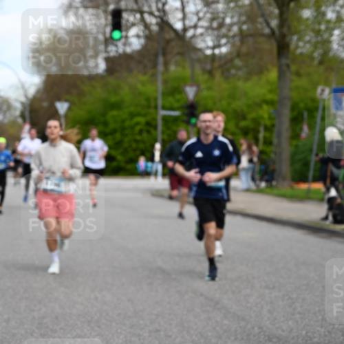 12.04.2026 - 45. Internationalen Wilhelmsburger Insellauf J. Mangold http://msf.ph/oto/9510799 12.04.2026 13:01:21 Ziel 5765, 4944, 4546, 5485, 4625, 4637, 3436, 3437, 2578, 4937, 5135, 5186, 4765, 5167, 4869, 5636, 3954, 5182, 4778, 5692, 4644, 4925, 5351, 5140, 4965, 3154, 4754, 4890, 4888, 4889, 5349, 3726, 5679, 5472, 5807, 5807, 5782, 4666, 5781, 5796, 2675, 2736, 3995, 5188, 5852, 3626, 5409, 5059, 2083, 5176 meine-sportfotos.de