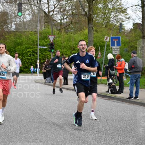 12.04.2026 - 45. Internationalen Wilhelmsburger Insellauf J. Mangold http://msf.ph/oto/9510805 12.04.2026 13:01:21 Ziel 5765, 4944, 4546, 5485, 4625, 4637, 3436, 3437, 2578, 4937, 5135, 5186, 4765, 5167, 4869, 5636, 3954, 5182, 4778, 5692, 4644, 4925, 5351, 5140, 4965, 3154, 4754, 4890, 4888, 4889, 5349, 3726, 5679, 5472, 5807, 5807, 5782, 4666, 5781, 5796, 2675, 2736, 3995, 5188, 5852, 3626, 5409, 5059, 2083, 5176 meine-sportfotos.de