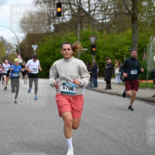 12.04.2026 - 45. Internationalen Wilhelmsburger Insellauf J. Mangold http://msf.ph/oto/9510812 12.04.2026 13:01:22 Ziel 4944, 4546, 5485, 4625, 4637, 3436, 3437, 2578, 4937, 5135, 5186, 4765, 5167, 4869, 5636, 3954, 5182, 4778, 5692, 4644, 4925, 5351, 5140, 4965, 3154, 4754, 4890, 4888, 4889, 5349, 3726, 5679, 5472, 5807, 5782, 4666, 5781, 5782, 4666, 5781, 5796, 2675, 2736, 3995, 3995, 5188, 5852, 3626, 5409, 5059, 2083, 5176 meine-sportfotos.de