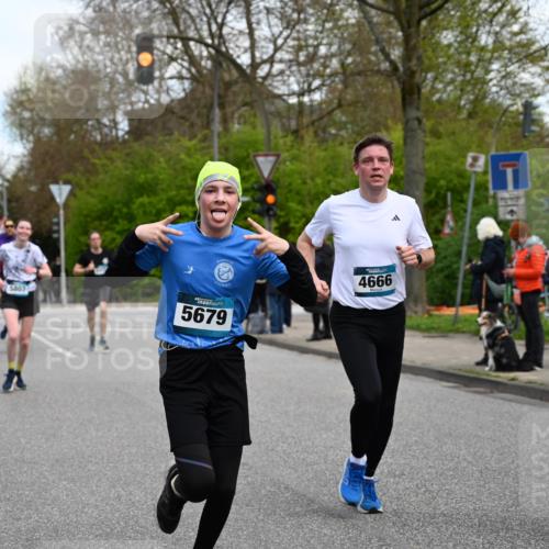 12.04.2026 - 45. Internationalen Wilhelmsburger Insellauf J. Mangold http://msf.ph/oto/9510831 12.04.2026 13:01:25 Ziel 4625, 4637, 3436, 3437, 2578, 4937, 5135, 5186, 4765, 5167, 4869, 5636, 3954, 5182, 4778, 5692, 4644, 4925, 5351, 5140, 4965, 3154, 4754, 4890, 4888, 4889, 5349, 3726, 5679, 5472, 5807, 5782, 4666, 5781, 5796, 2675, 5796, 2675, 2736, 3995, 5188, 5188, 5852, 3626, 5409, 5059, 2083, 5176, 4423, 2185 meine-sportfotos.de