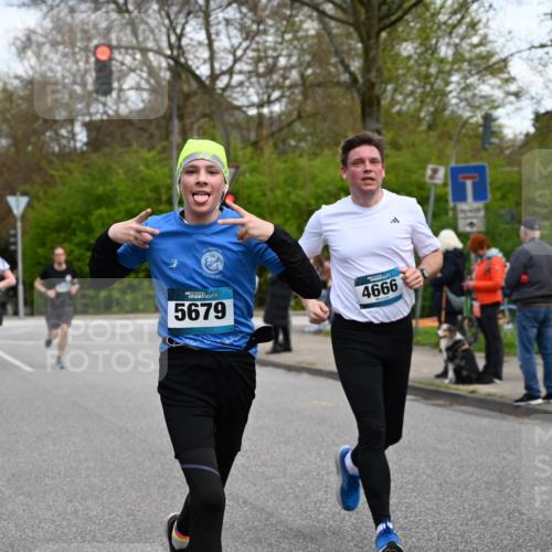 12.04.2026 - 45. Internationalen Wilhelmsburger Insellauf J. Mangold http://msf.ph/oto/9510833 12.04.2026 13:01:25 Ziel 4625, 4637, 3436, 3437, 2578, 4937, 5135, 5186, 4765, 5167, 4869, 5636, 3954, 5182, 4778, 5692, 4644, 4925, 5351, 5140, 4965, 3154, 4754, 4890, 4888, 4889, 5349, 3726, 5679, 5472, 5807, 5782, 4666, 5781, 5796, 2675, 5796, 2675, 2736, 3995, 5188, 5188, 5852, 3626, 5409, 5059, 2083, 5176, 4423, 2185 meine-sportfotos.de