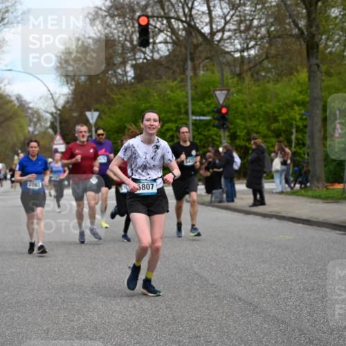 12.04.2026 - 45. Internationalen Wilhelmsburger Insellauf J. Mangold http://msf.ph/oto/9510848 12.04.2026 13:01:27 Ziel 5135, 5186, 4765, 5167, 4869, 5636, 3954, 5182, 4778, 5692, 4644, 4925, 5351, 5140, 4965, 3154, 4754, 4890, 4888, 4889, 5349, 3726, 5679, 5472, 5807, 5782, 4666, 5781, 5796, 2675, 2736, 3995, 5188, 5852, 3626, 5409, 5059, 3626, 5409, 5059, 2083, 5176, 4423, 2185, 5100 meine-sportfotos.de