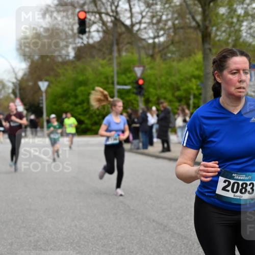 12.04.2026 - 45. Internationalen Wilhelmsburger Insellauf J. Mangold http://msf.ph/oto/9510888 12.04.2026 13:01:32 Ziel 4869, 5636, 3954, 5182, 4778, 5692, 4644, 4925, 5351, 5140, 4965, 3154, 4754, 4890, 4888, 4889, 5349, 3726, 5679, 5472, 5807, 5782, 4666, 5781, 5796, 2675, 2736, 3995, 5188, 5852, 3626, 5409, 5059, 2083, 5176, 5176, 4423, 2185, 5100, 4422, 2733, 4433 meine-sportfotos.de