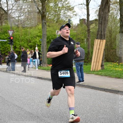 12.04.2026 - 45. Internationalen Wilhelmsburger Insellauf J. Mangold http://msf.ph/oto/9510952 12.04.2026 13:01:43 Ziel 5679, 5472, 5807, 5782, 4666, 5781, 5796, 2675, 2736, 3995, 5188, 5852, 3626, 5409, 5059, 2083, 5176, 4423, 2185, 5100, 4422, 2733, 4433, 2733, 4433, 2738, 3129, 3616, 5181, 5117, 3663, 5540, 5137, 4527, 4606, 5455, 4817, 4818, 4966 meine-sportfotos.de