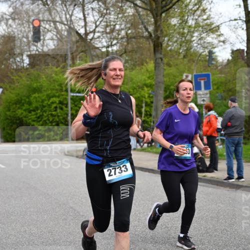 12.04.2026 - 45. Internationalen Wilhelmsburger Insellauf J. Mangold http://msf.ph/oto/9510991 12.04.2026 13:01:48 Ziel 5796, 2675, 2736, 3995, 5188, 5852, 3626, 5409, 5059, 2083, 5176, 4423, 2185, 5100, 4422, 2733, 4433, 2738, 3129, 3616, 3616, 5181, 5117, 3663, 5540, 5137, 4527, 4606, 5455, 4817, 4818, 4966, 2278, 2292, 2057, 5068, 3858, 3859, 4525, 4072, 2086, 5827, 4310, 4308 meine-sportfotos.de