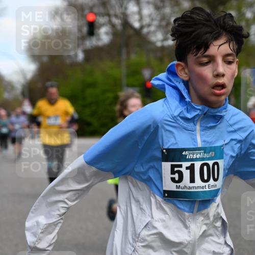 12.04.2026 - 45. Internationalen Wilhelmsburger Insellauf J. Mangold http://msf.ph/oto/9511008 12.04.2026 13:01:55 Ziel 3995, 5188, 5852, 3626, 5409, 5059, 2083, 5176, 4423, 2185, 5100, 4422, 2733, 4433, 2733, 4433, 2738, 3129, 3616, 5181, 5117, 3663, 5540, 5137, 4527, 4606, 5455, 4817, 4818, 4966, 4966, 2278, 2292, 2057, 5068, 3858, 3859, 4525, 4072, 2086, 5827, 4310, 4308, 5165, 4584, 5123, 5177, 5178, 5658 meine-sportfotos.de