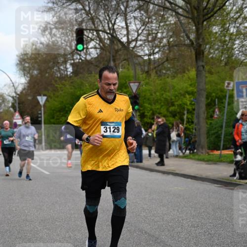 12.04.2026 - 45. Internationalen Wilhelmsburger Insellauf J. Mangold http://msf.ph/oto/9511017 12.04.2026 13:01:56 Ziel 3995, 5188, 5852, 3626, 5409, 5059, 2083, 5176, 4423, 2185, 5100, 4422, 2733, 4433, 2738, 3129, 3616, 5181, 5117, 3663, 5540, 5137, 4527, 4606, 5455, 4817, 4818, 4966, 2278, 2292, 2278, 2292, 2057, 5068, 3858, 3859, 4525, 4072, 2086, 5827, 4310, 4308, 5165, 4584, 5123, 5177, 5178, 5658, 4235, 3128 meine-sportfotos.de