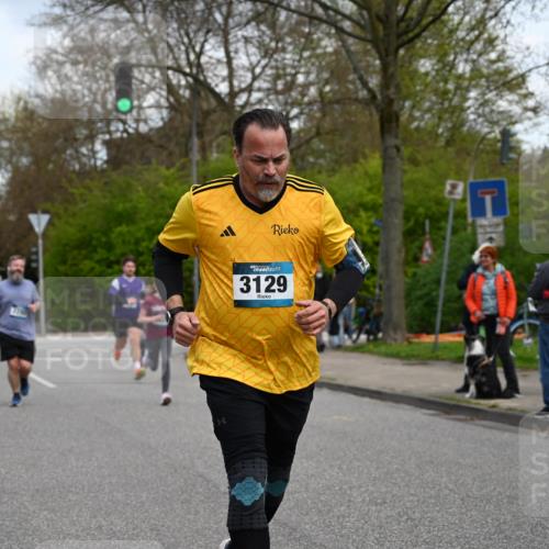 12.04.2026 - 45. Internationalen Wilhelmsburger Insellauf J. Mangold http://msf.ph/oto/9511022 12.04.2026 13:01:57 Ziel 3995, 5188, 5852, 3626, 5409, 5059, 2083, 5176, 4423, 2185, 5100, 4422, 2733, 4433, 2738, 2738, 3129, 3616, 5181, 5117, 3663, 5540, 5137, 4527, 4606, 5455, 4817, 4818, 4966, 2278, 2292, 2057, 2057, 5068, 3858, 3859, 4525, 4072, 2086, 5827, 4310, 4308, 5165, 4584, 5123, 5177, 5178, 5658, 4235, 3128, 5175 meine-sportfotos.de