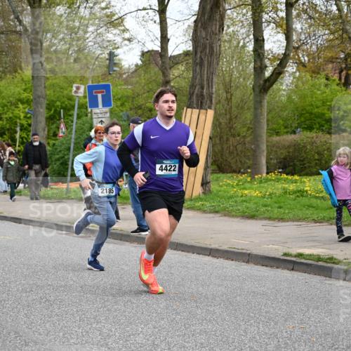 12.04.2026 - 45. Internationalen Wilhelmsburger Insellauf J. Mangold http://msf.ph/oto/9511042 12.04.2026 13:02:00 Ziel 5188, 5852, 3626, 5409, 5059, 2083, 5176, 4423, 2185, 5100, 4422, 2733, 4433, 2738, 3129, 3616, 3616, 5181, 5117, 3663, 5540, 5137, 4527, 4606, 5455, 4817, 4818, 4966, 2278, 2292, 2057, 5068, 3858, 3859, 4525, 4072, 2086, 5827, 4310, 4308, 4310, 4308, 5165, 4584, 5123, 5177, 5178, 5658, 4235, 3128, 5175, 3510, 4618, 4617 meine-sportfotos.de