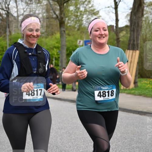 12.04.2026 - 45. Internationalen Wilhelmsburger Insellauf J. Mangold http://msf.ph/oto/9511067 12.04.2026 13:02:03 Ziel 5852, 3626, 5409, 5059, 2083, 5176, 4423, 2185, 5100, 4422, 2733, 4433, 2738, 3129, 3616, 5181, 5117, 5181, 5117, 3663, 5540, 5137, 4527, 4606, 5455, 4817, 4818, 4966, 2278, 2292, 2057, 5068, 3858, 3859, 4525, 4072, 2086, 5827, 4310, 4308, 5165, 4584, 5123, 4584, 5123, 5177, 5178, 5658, 4235, 3128, 5175, 3510, 4618, 4617, 4990, 3170, 4719, 4854, 3761, 4253, 5022 meine-sportfotos.de