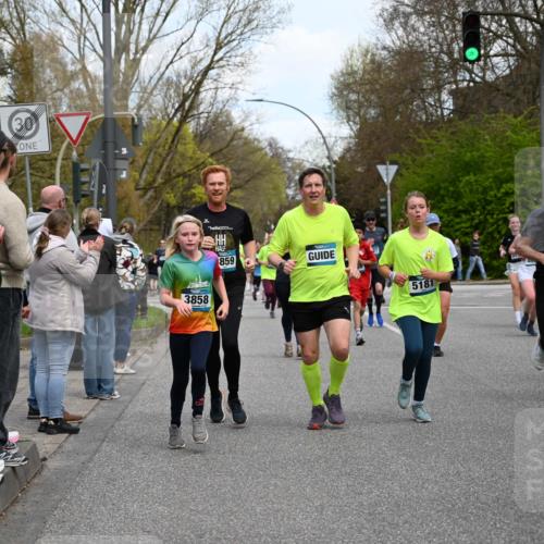 12.04.2026 - 45. Internationalen Wilhelmsburger Insellauf J. Mangold http://msf.ph/oto/9511079 12.04.2026 13:02:06 Ziel 2083, 5176, 4423, 2185, 5100, 4422, 2733, 4433, 2738, 3129, 3616, 5181, 5117, 3663, 5540, 5137, 4527, 4606, 5455, 4817, 4818, 4817, 4818, 4966, 2278, 2292, 2057, 5068, 3858, 3859, 4525, 4072, 2086, 5827, 4310, 4308, 5165, 4584, 5123, 5177, 5178, 5177, 5178, 5658, 4235, 3128, 5175, 3510, 4618, 4617, 4990, 3170, 4719, 4854, 3761, 4253, 5022, 4239, 3618, 3784, 5329, 5330, 4099 meine-sportfotos.de