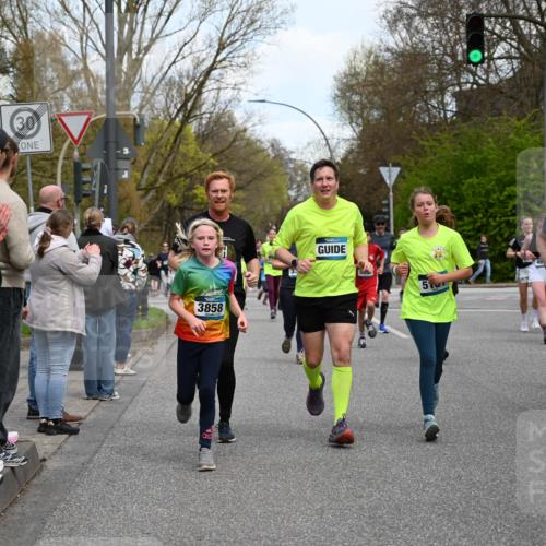 12.04.2026 - 45. Internationalen Wilhelmsburger Insellauf J. Mangold http://msf.ph/oto/9511081 12.04.2026 13:02:06 Ziel 2083, 5176, 4423, 2185, 5100, 4422, 2733, 4433, 2738, 3129, 3616, 5181, 5117, 3663, 5540, 5137, 4527, 4606, 5455, 4817, 4818, 4817, 4818, 4966, 2278, 2292, 2057, 5068, 3858, 3859, 4525, 4072, 2086, 5827, 4310, 4308, 5165, 4584, 5123, 5177, 5178, 5177, 5178, 5658, 4235, 3128, 5175, 3510, 4618, 4617, 4990, 3170, 4719, 4854, 3761, 4253, 5022, 4239, 3618, 3784, 5329, 5330, 4099 meine-sportfotos.de