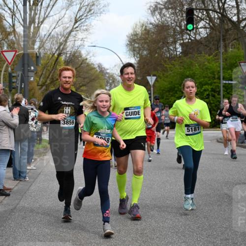 12.04.2026 - 45. Internationalen Wilhelmsburger Insellauf J. Mangold http://msf.ph/oto/9511088 12.04.2026 13:02:06 Ziel 2083, 5176, 4423, 2185, 5100, 4422, 2733, 4433, 2738, 3129, 3616, 5181, 5117, 3663, 5540, 5137, 4527, 4606, 5455, 4817, 4818, 4817, 4818, 4966, 2278, 2292, 2057, 5068, 3858, 3859, 4525, 4072, 2086, 5827, 4310, 4308, 5165, 4584, 5123, 5177, 5178, 5177, 5178, 5658, 4235, 3128, 5175, 3510, 4618, 4617, 4990, 3170, 4719, 4854, 3761, 4253, 5022, 4239, 3618, 3784, 5329, 5330, 4099 meine-sportfotos.de
