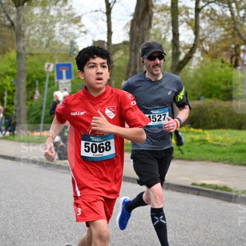12.04.2026 - 45. Internationalen Wilhelmsburger Insellauf J. Mangold http://msf.ph/oto/9511122 12.04.2026 13:02:11 Ziel 4423, 2185, 5100, 4422, 2733, 4433, 2738, 3129, 3616, 5181, 5117, 3663, 5540, 5137, 4527, 4606, 5455, 4817, 4818, 4966, 2278, 2292, 2057, 5068, 3858, 3859, 4525, 4072, 2086, 5827, 4072, 2086, 5827, 4310, 4308, 5165, 4584, 5123, 5177, 5178, 5658, 4235, 3128, 5175, 3510, 4618, 4617, 4990, 3170, 4719, 4854, 3761, 4253, 5022, 4239, 3618, 3784, 5329, 5330, 4099, 4576, 4100, 2023, 5091, 5072 meine-sportfotos.de