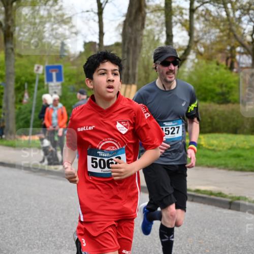 12.04.2026 - 45. Internationalen Wilhelmsburger Insellauf J. Mangold http://msf.ph/oto/9511123 12.04.2026 13:02:11 Ziel 4423, 2185, 5100, 4422, 2733, 4433, 2738, 3129, 3616, 5181, 5117, 3663, 5540, 5137, 4527, 4606, 5455, 4817, 4818, 4966, 2278, 2292, 2057, 5068, 3858, 3859, 4525, 4072, 2086, 5827, 4072, 2086, 5827, 4310, 4308, 5165, 4584, 5123, 5177, 5178, 5658, 4235, 3128, 5175, 3510, 4618, 4617, 4990, 3170, 4719, 4854, 3761, 4253, 5022, 4239, 3618, 3784, 5329, 5330, 4099, 4576, 4100, 2023, 5091, 5072 meine-sportfotos.de