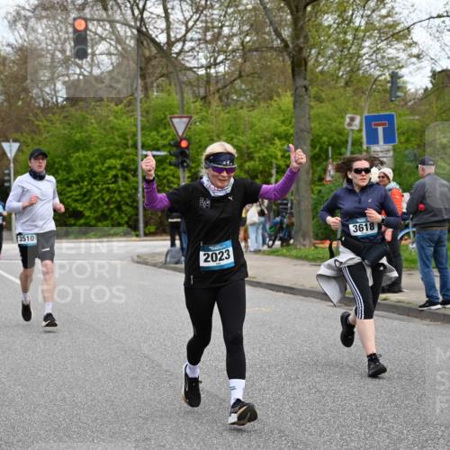 12.04.2026 - 45. Internationalen Wilhelmsburger Insellauf J. Mangold http://msf.ph/oto/9511215 12.04.2026 13:02:24 Ziel 3129, 3616, 5181, 5117, 3663, 5540, 5137, 4527, 4606, 5455, 4817, 4818, 4966, 2278, 2292, 2057, 5068, 3858, 3859, 4525, 4072, 2086, 5827, 4310, 4308, 5165, 4584, 5123, 5177, 5178, 5658, 4235, 3128, 5175, 3510, 4618, 4617, 4618, 4617, 4990, 3170, 4719, 4854, 3761, 4253, 5022, 4239, 3618, 3784, 5329, 5330, 4099, 4576, 4100, 2023, 5091, 5072, 5061, 4858, 5730, 4760, 5197, 5077, 5151, 4805, 4797, 4123, 4650, 5162, 4816 meine-sportfotos.de