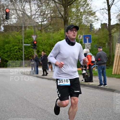 12.04.2026 - 45. Internationalen Wilhelmsburger Insellauf J. Mangold http://msf.ph/oto/9511236 12.04.2026 13:02:27 Ziel 5181, 5117, 3663, 5540, 5137, 4527, 4606, 5455, 4817, 4818, 4966, 2278, 2292, 2057, 5068, 3858, 3859, 4525, 4072, 2086, 5827, 4310, 4308, 5165, 4584, 5123, 5177, 5178, 5658, 4235, 3128, 5175, 3510, 4618, 4617, 4990, 3170, 4719, 4854, 3761, 4253, 5022, 4253, 5022, 4239, 3618, 3784, 5329, 5330, 4099, 4576, 4100, 2023, 5091, 5072, 5061, 4858, 5730, 4760, 5197, 5077, 5151, 4805, 4797, 4123, 4650, 5162, 4816, 3454, 3062 meine-sportfotos.de