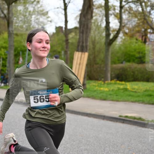 12.04.2026 - 45. Internationalen Wilhelmsburger Insellauf J. Mangold http://msf.ph/oto/9511253 12.04.2026 13:02:29 Ziel 3663, 5540, 5137, 4527, 4606, 5455, 4817, 4818, 4966, 2278, 2292, 2057, 5068, 3858, 3859, 4525, 4072, 2086, 5827, 4310, 4308, 5165, 4584, 5123, 5177, 5178, 5658, 4235, 3128, 5175, 3510, 4618, 4617, 4990, 3170, 4719, 4854, 3761, 4253, 5022, 4239, 3618, 3784, 5329, 5330, 4099, 4576, 4100, 2023, 5091, 5072, 5061, 4858, 5730, 4760, 5197, 5077, 5151, 4805, 4797, 4123, 4650, 5162, 4816, 3454, 3062, 4523, 2704, 4413 meine-sportfotos.de