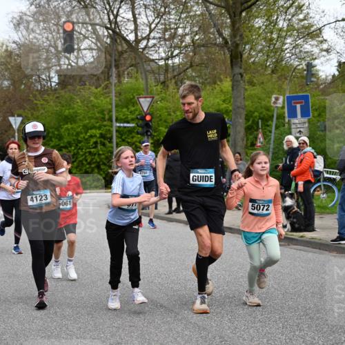 12.04.2026 - 45. Internationalen Wilhelmsburger Insellauf J. Mangold http://msf.ph/oto/9511320 12.04.2026 13:02:38 Ziel 5165, 4584, 5123, 5177, 5178, 5658, 4235, 3128, 5175, 3510, 4618, 4617, 4990, 3170, 4719, 4854, 3761, 4253, 5022, 4239, 3618, 3784, 5329, 5330, 4099, 4576, 4100, 2023, 5091, 5072, 5061, 4858, 5730, 4760, 5197, 4760, 5197, 5077, 5151, 4805, 4797, 4123, 4650, 5162, 4816, 3454, 3062, 4523, 2704, 4413, 5428, 2938, 5116, 4267, 2939, 5138, 3489, 5683 meine-sportfotos.de