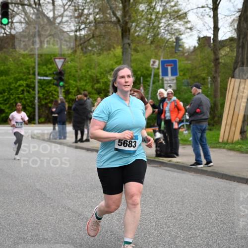 12.04.2026 - 45. Internationalen Wilhelmsburger Insellauf J. Mangold http://msf.ph/oto/9511397 12.04.2026 13:02:49 Ziel 4618, 4617, 4990, 3170, 4719, 4854, 3761, 4253, 5022, 4239, 3618, 3784, 5329, 5330, 4099, 4576, 4100, 2023, 5091, 5072, 5061, 4858, 5730, 4760, 5197, 5077, 5151, 4805, 4797, 4123, 4650, 5162, 4816, 3454, 3062, 4523, 2704, 4413, 5428, 2938, 5116, 4267, 2939, 5138, 3489, 5683, 5436, 3313, 5470, 4743, 4323, 3962, 3652, 2642 meine-sportfotos.de