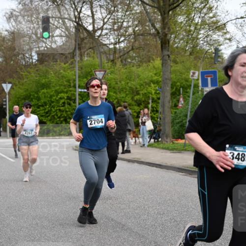 12.04.2026 - 45. Internationalen Wilhelmsburger Insellauf J. Mangold http://msf.ph/oto/9511413 12.04.2026 13:02:52 Ziel 4253, 5022, 4239, 3618, 3784, 5329, 5330, 4099, 4576, 4100, 2023, 5091, 5072, 5061, 4858, 5730, 4760, 5197, 5077, 5151, 4805, 4797, 4123, 4650, 5162, 4816, 3454, 3062, 4523, 2704, 4523, 2704, 4413, 5428, 2938, 5116, 4267, 2939, 5138, 3489, 5683, 5436, 3313, 5470, 4743, 4323, 3962, 3652, 2642, 4780, 5063, 2508 meine-sportfotos.de
