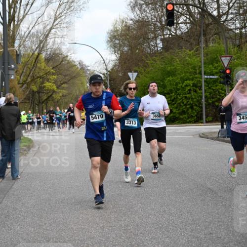 12.04.2026 - 45. Internationalen Wilhelmsburger Insellauf J. Mangold http://msf.ph/oto/9511453 12.04.2026 13:02:59 Ziel 5072, 5061, 4858, 5730, 4760, 5197, 5077, 5151, 4805, 4797, 4123, 4650, 5162, 4816, 3454, 3062, 4523, 2704, 4413, 5428, 2938, 5116, 4267, 2939, 5138, 3489, 5683, 5683, 5436, 3313, 5470, 4743, 4323, 3962, 3652, 2642, 4780, 5063, 2508, 5200, 5208, 4842, 2287, 4843, 4526, 5475, 2007, 3523 meine-sportfotos.de