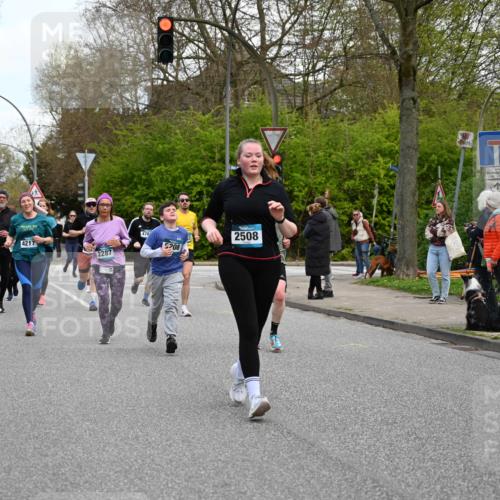 12.04.2026 - 45. Internationalen Wilhelmsburger Insellauf J. Mangold http://msf.ph/oto/9511491 12.04.2026 13:03:12 Ziel 5162, 4816, 3454, 3062, 4523, 2704, 4413, 5428, 2938, 5116, 4267, 2939, 5138, 3489, 5683, 5436, 3313, 5470, 4743, 4323, 3962, 3652, 2642, 4780, 5063, 2508, 5200, 5208, 4842, 2287, 4843, 4526, 5475, 2007, 3523, 4217, 5433, 4217, 5433, 5430, 5105, 2580, 2412, 5448, 5150, 5668, 5198, 4372, 3737, 3736, 4373, 3883, 5662, 5252, 4032 meine-sportfotos.de